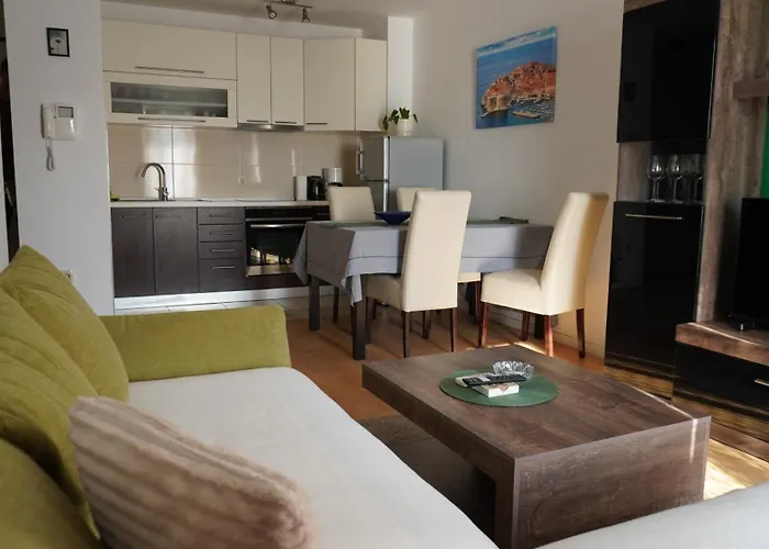 Apartament Solila *