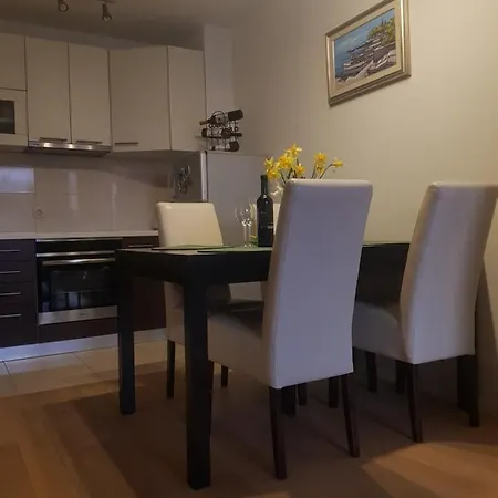 Apartman Solila *